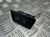 Tailgate/boot open switch button