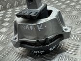 Engine mount bracket