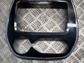 Radio/GPS head unit trim