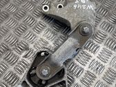 Support, suspension du moteur