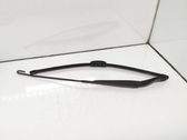 Windshield/front glass wiper blade