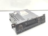 Radio / CD-Player / DVD-Player / Navigation