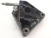 Engine mounting bracket