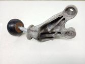 Gearbox mounting bracket