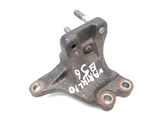 Engine mounting bracket