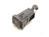 USB-pistokeliitin