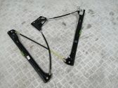 Front window lifting mechanism without motor