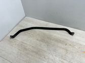 Fuel tank mounting bracket