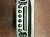 Radio / CD-Player / DVD-Player / Navigation