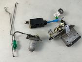Tailgate/trunk/boot lock/catch/latch