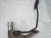 Accelerator throttle pedal