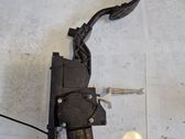 Accelerator throttle pedal