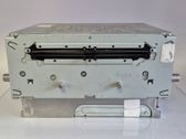Radio / CD-Player / DVD-Player / Navigation