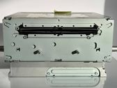 Radio / CD-Player / DVD-Player / Navigation