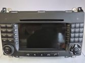 Radio / CD-Player / DVD-Player / Navigation