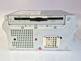 Radio/CD/DVD/GPS-pääyksikkö