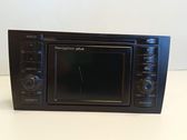 Radio/CD/DVD/GPS head unit