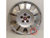 R14 wheel hub/cap/trim