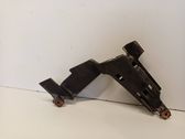 Headlight/headlamp mounting bracket