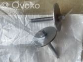 Fixation de radiateur