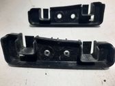 Fender mounting bracket