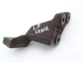 Engine mounting bracket