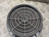 Etuoven kaiutin