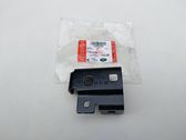 Fender mounting bracket