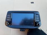 Radio/CD/DVD/GPS head unit