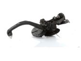 Front wheel hub spindle knuckle