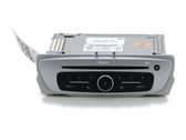 Radio / CD-Player / DVD-Player / Navigation