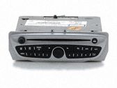 Radio / CD-Player / DVD-Player / Navigation
