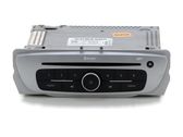 Radio / CD-Player / DVD-Player / Navigation