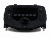 Radio / CD-Player / DVD-Player / Navigation