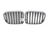 Front bumper upper radiator grill