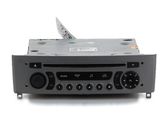 Radio / CD-Player / DVD-Player / Navigation