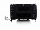 Radio/CD/DVD/GPS-pääyksikkö
