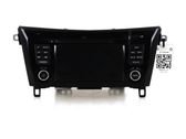 Radio / CD-Player / DVD-Player / Navigation