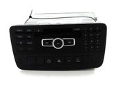 Radio / CD-Player / DVD-Player / Navigation