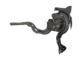 Engine bonnet/hood hinges