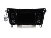 Radio / CD-Player / DVD-Player / Navigation