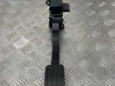 Accelerator throttle pedal