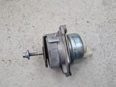 Engine mount bracket
