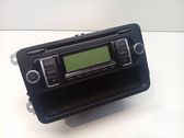 Radio / CD-Player / DVD-Player / Navigation