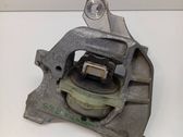 Engine mount vacuum valve