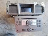Radio / CD-Player / DVD-Player / Navigation