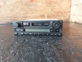 Radio/CD/DVD/GPS-pääyksikkö