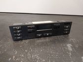 Console centrale, commande chauffage/clim