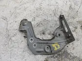 Fender mounting bracket