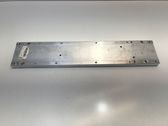 Engine mounting bracket